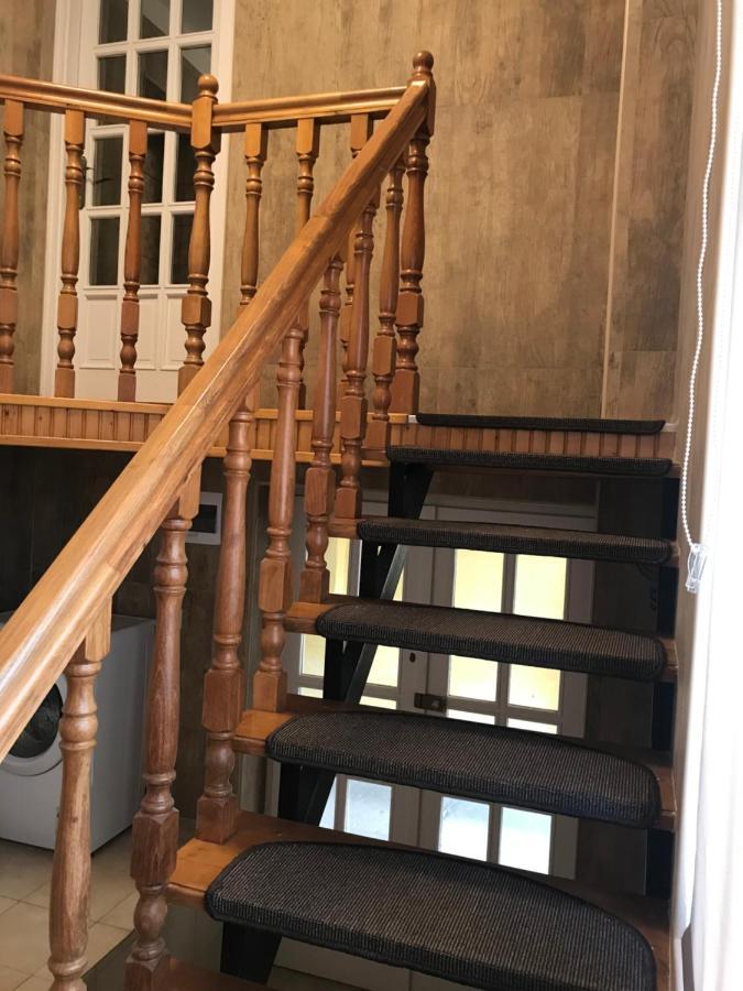 Mora Apartman 2 Kiskunfélegyháza Exterior foto